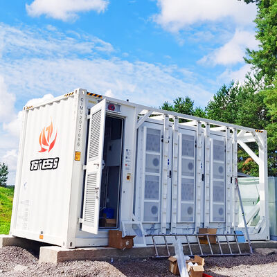 Almacenamiento de baterías en contenedores de acoplamiento dual CA/CC Refrigeración por aire forzado y control de temperatura HVAC contra incendios FAS+FM200 Ruido ≤75dB